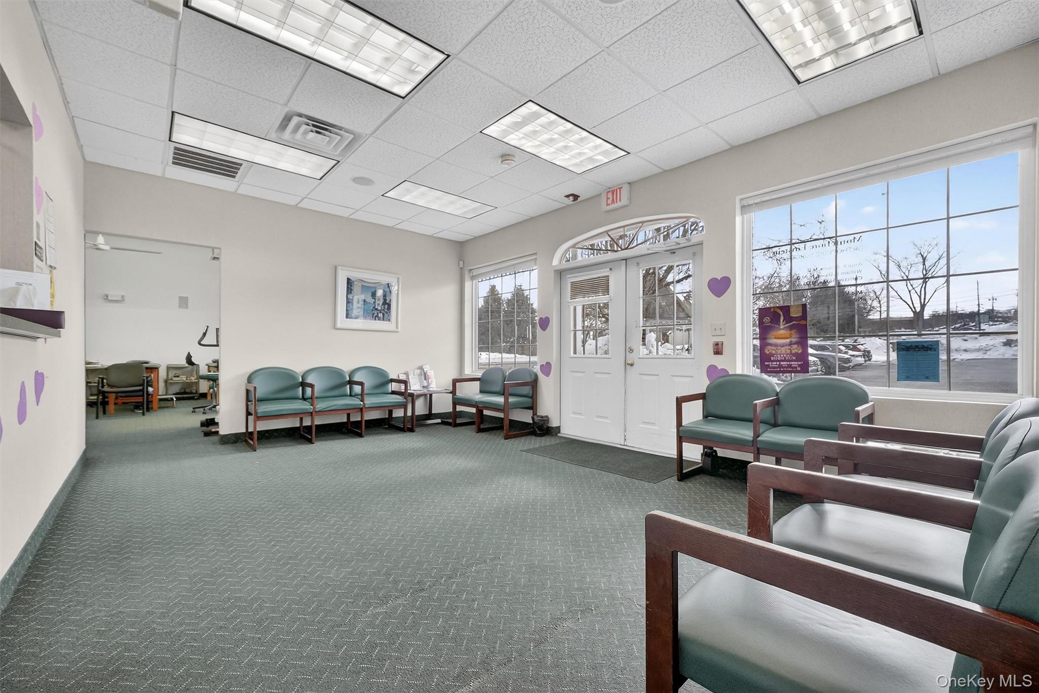 24-26 Liberty Square Mall – For Sale photo 35