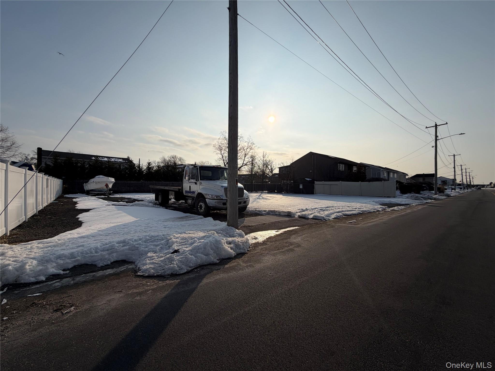 628 Shore Road – For Sale photo 5
