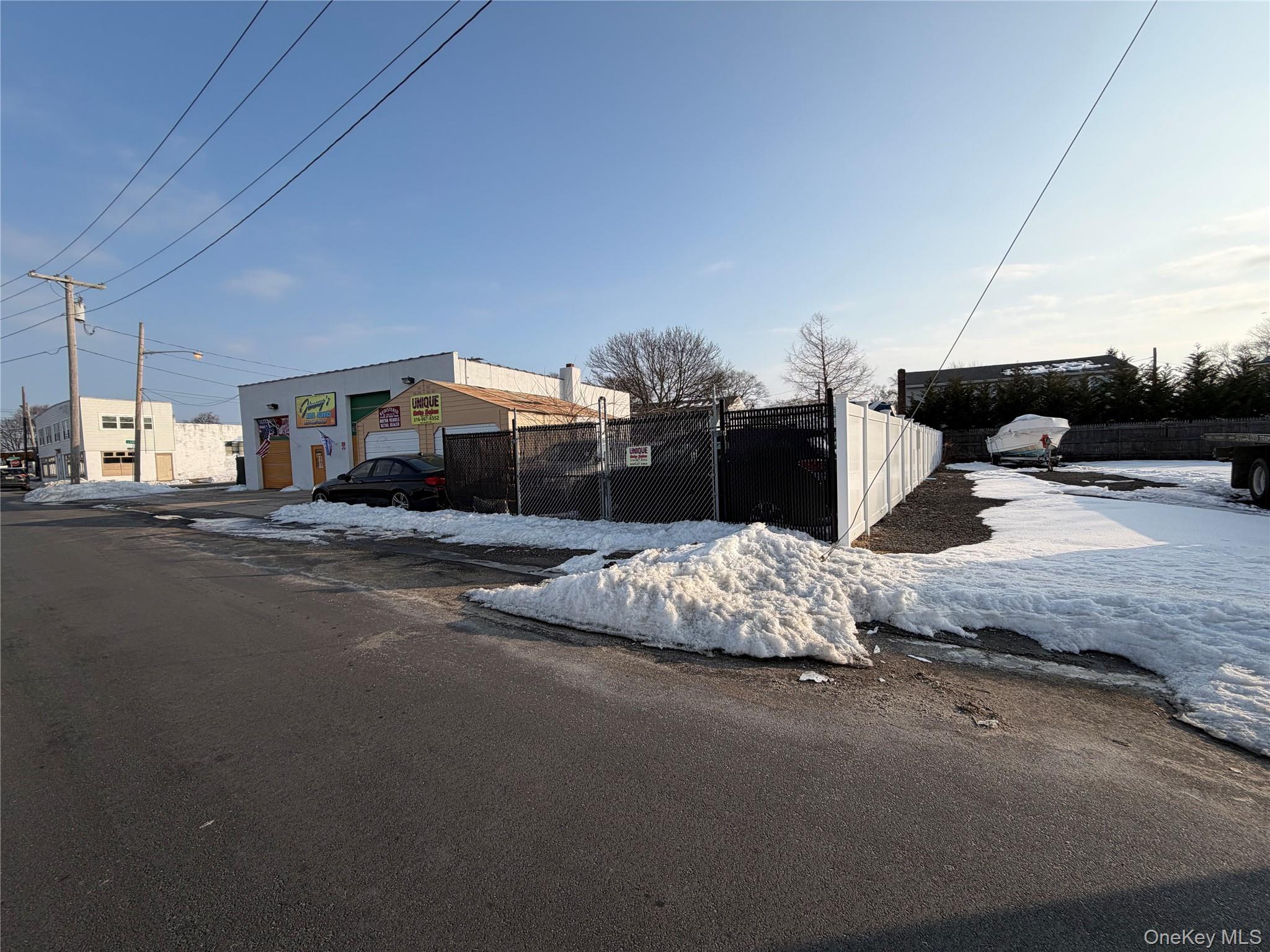 620 Shore Road – For Sale photo 4