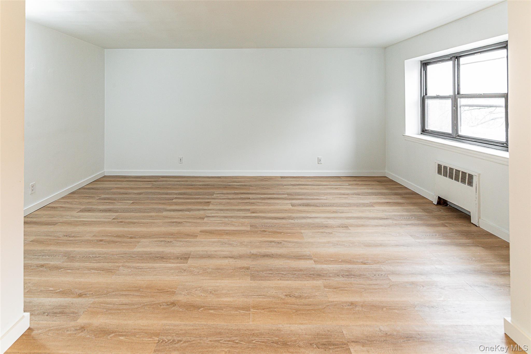 30 Fleetwood Avenue, Unit 2E photo 4