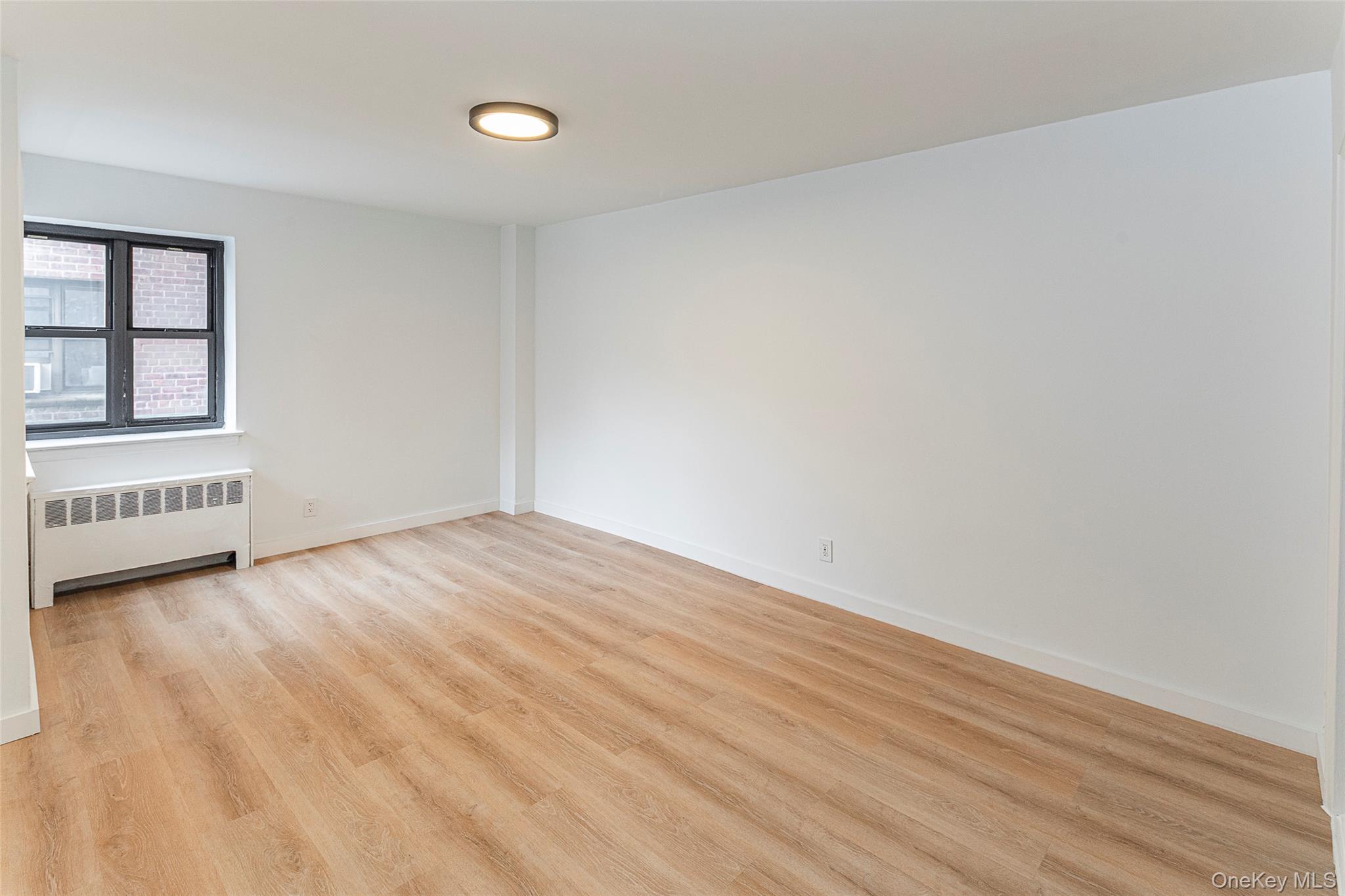 30 Fleetwood Avenue, Unit 2E photo 9