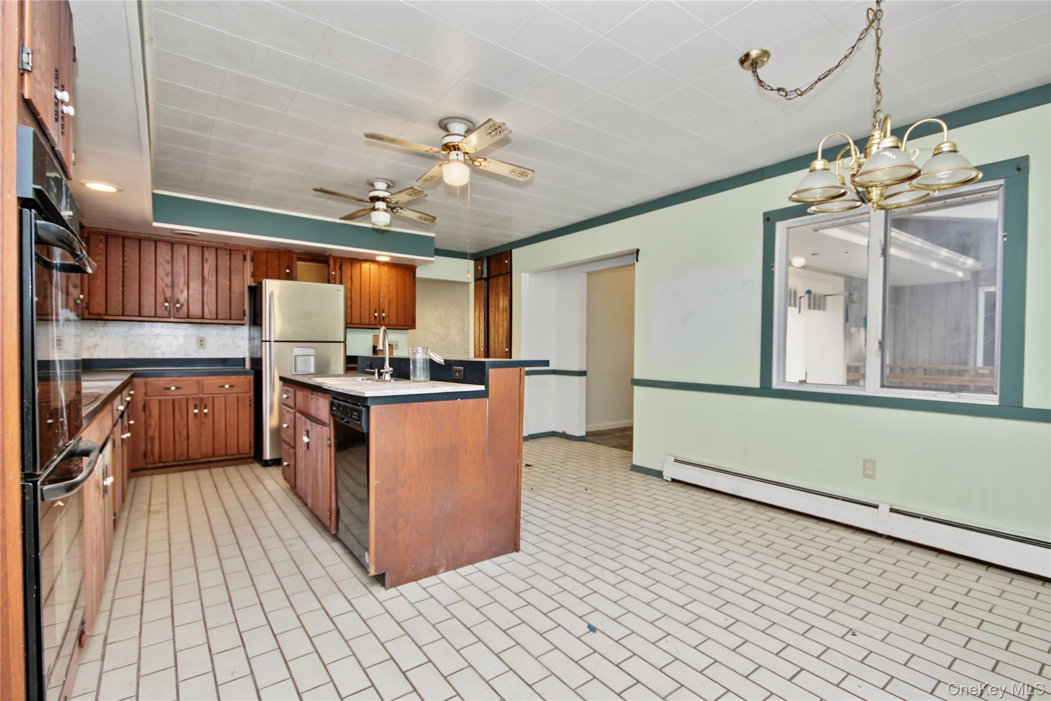 224 Longfellow Drive – For Sale photo 8