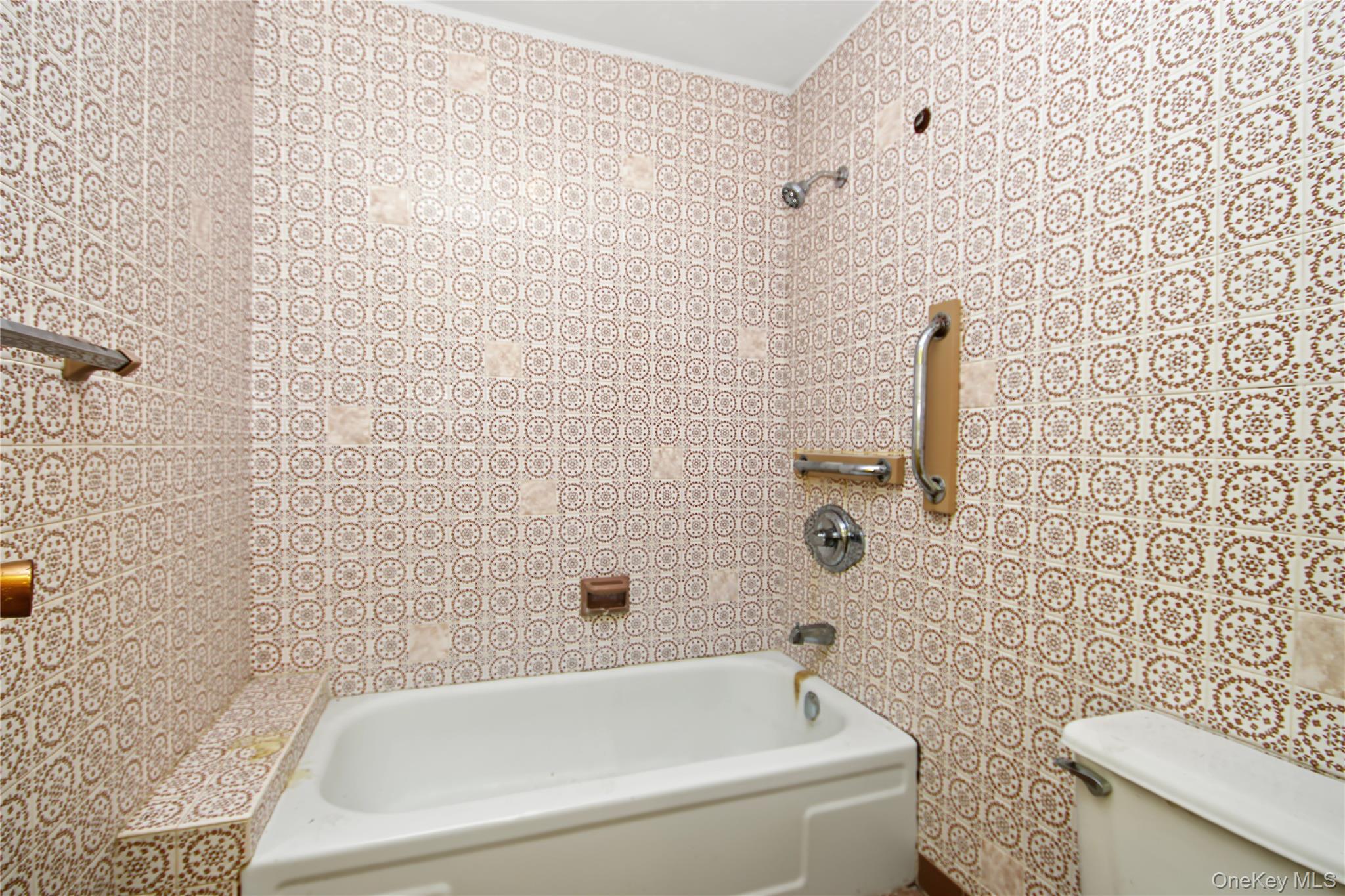 224 Longfellow Drive – For Sale photo 35