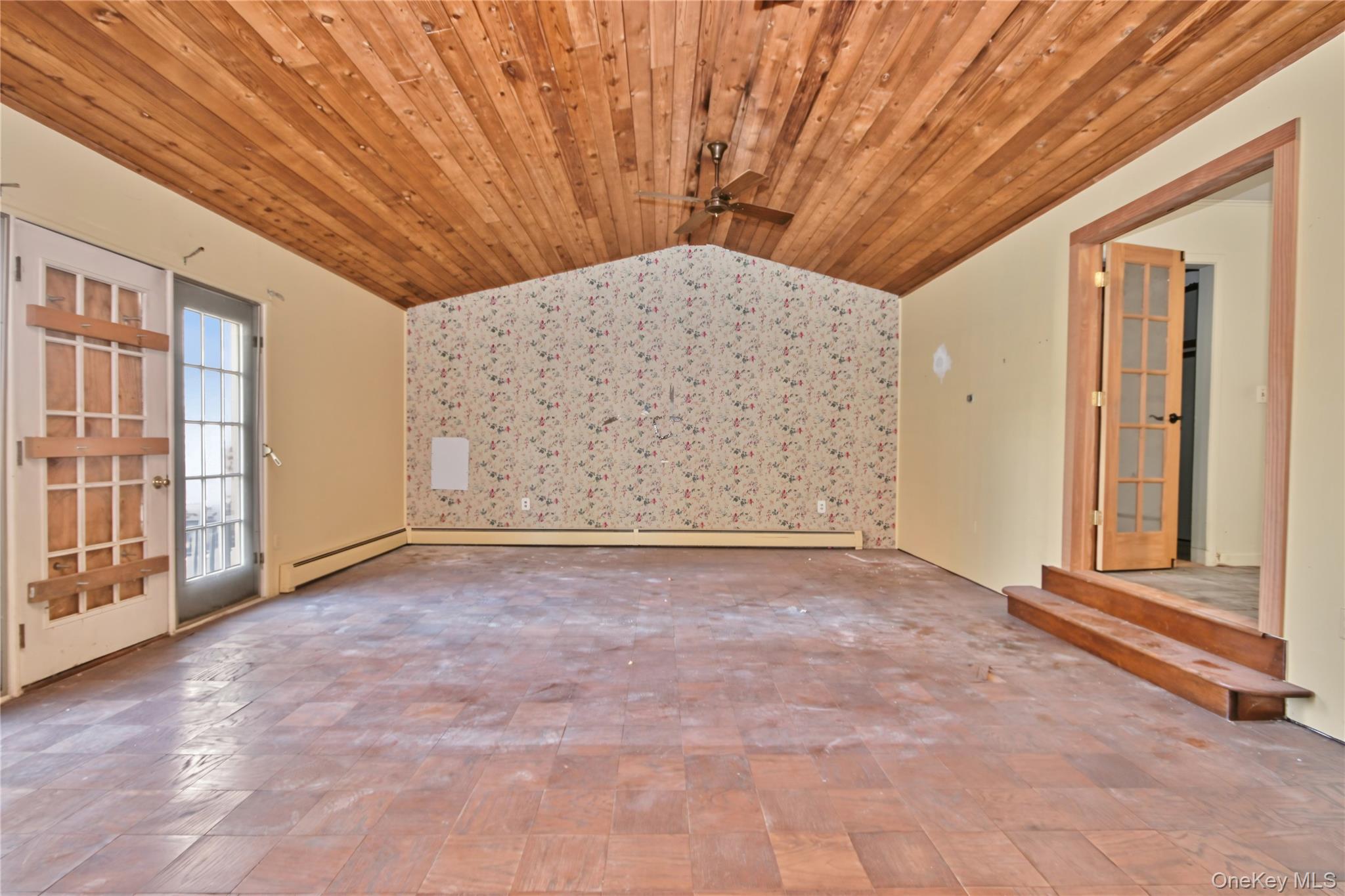 224 Longfellow Drive – For Sale photo 27