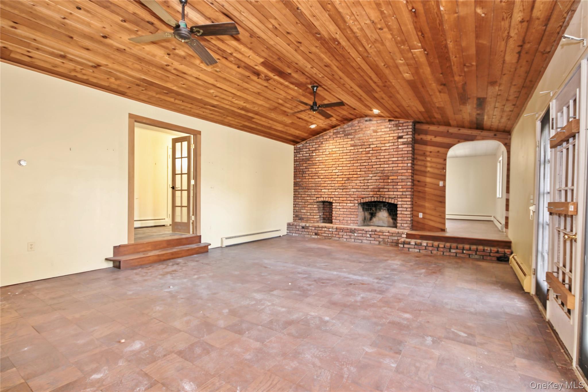 224 Longfellow Drive – For Sale photo 24