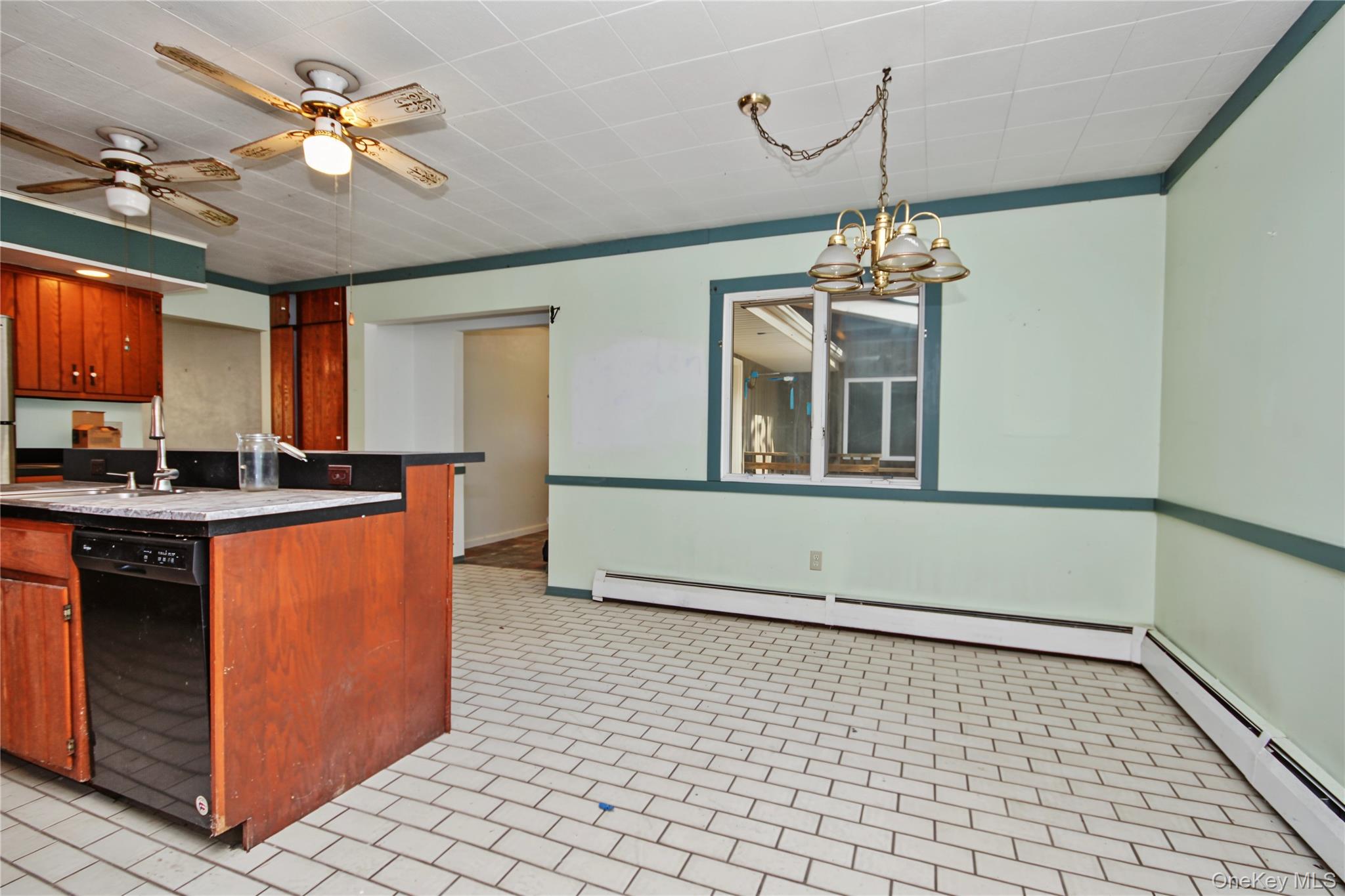 224 Longfellow Drive – For Sale photo 10