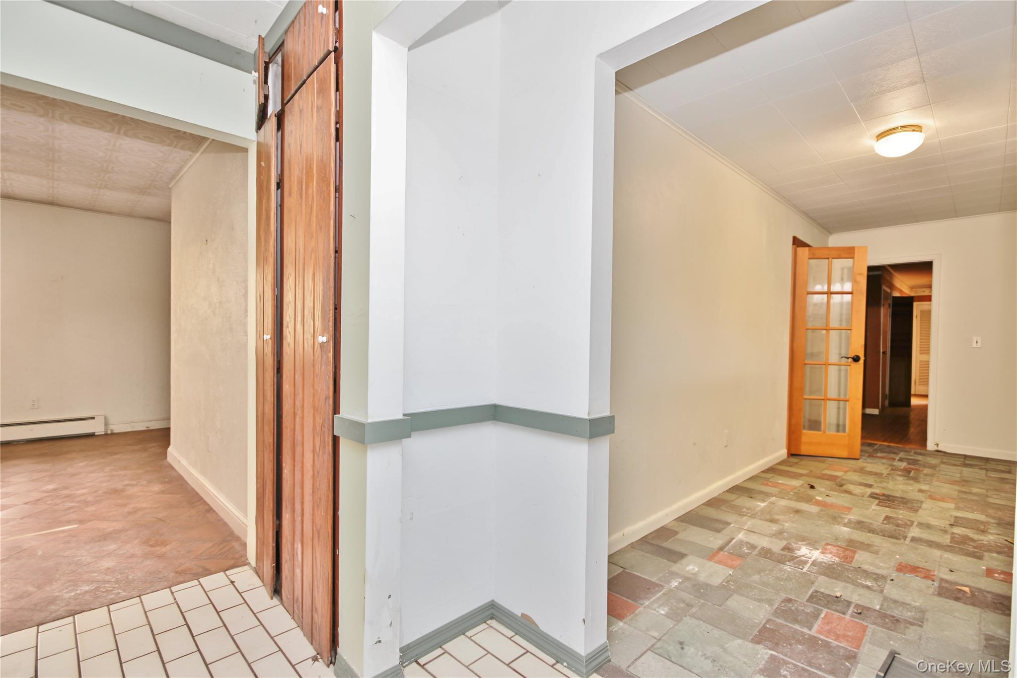 224 Longfellow Drive – For Sale photo 30