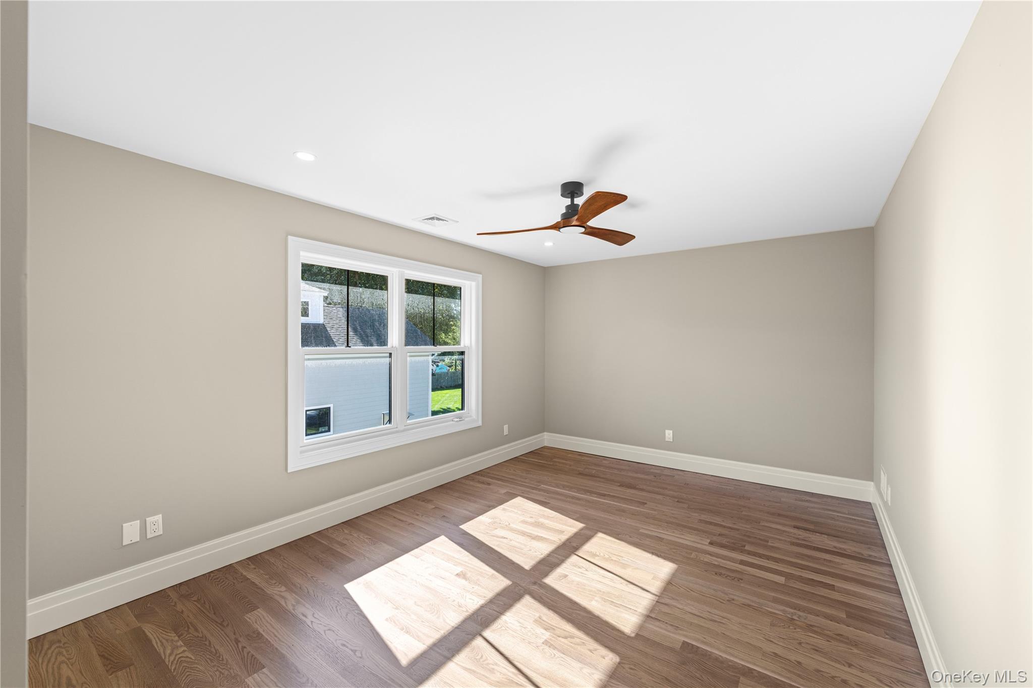 53 S Phillips Avenue – For Sale photo 16