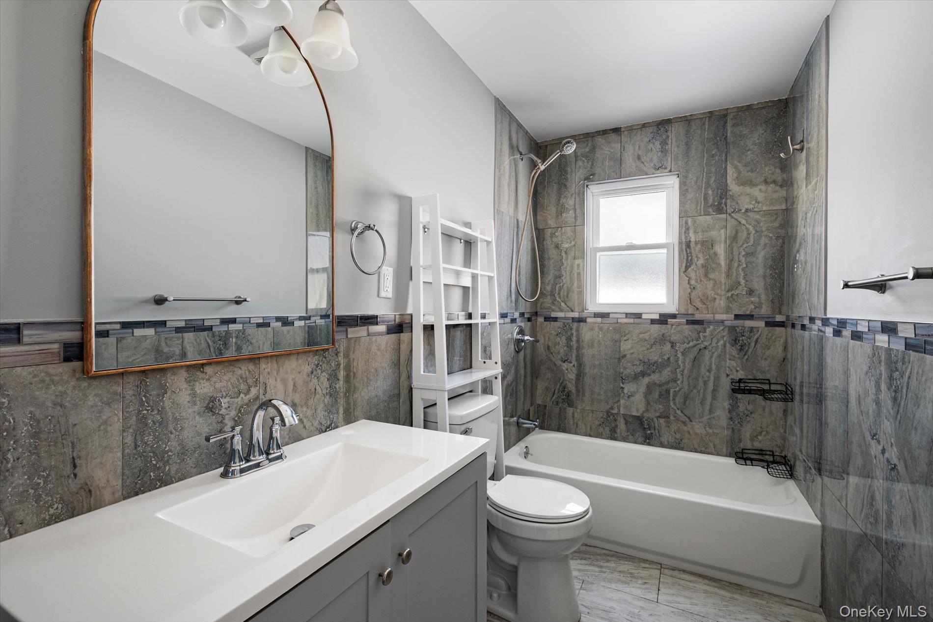 93 Garfield Boulevard – For Sale photo 9