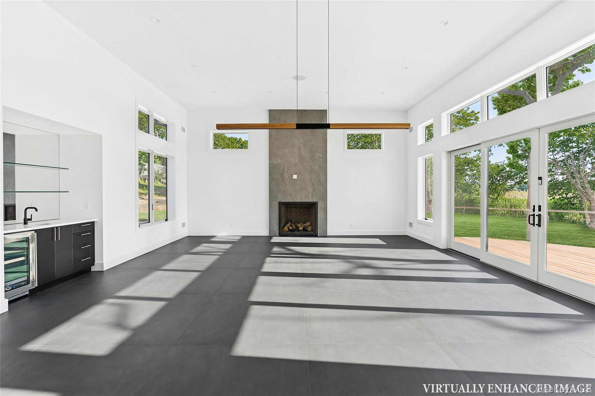 8 Hilo Drive – For Sale photo 4