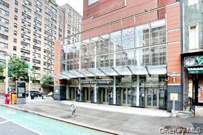 311 71st Street E, Unit 10A photo 2