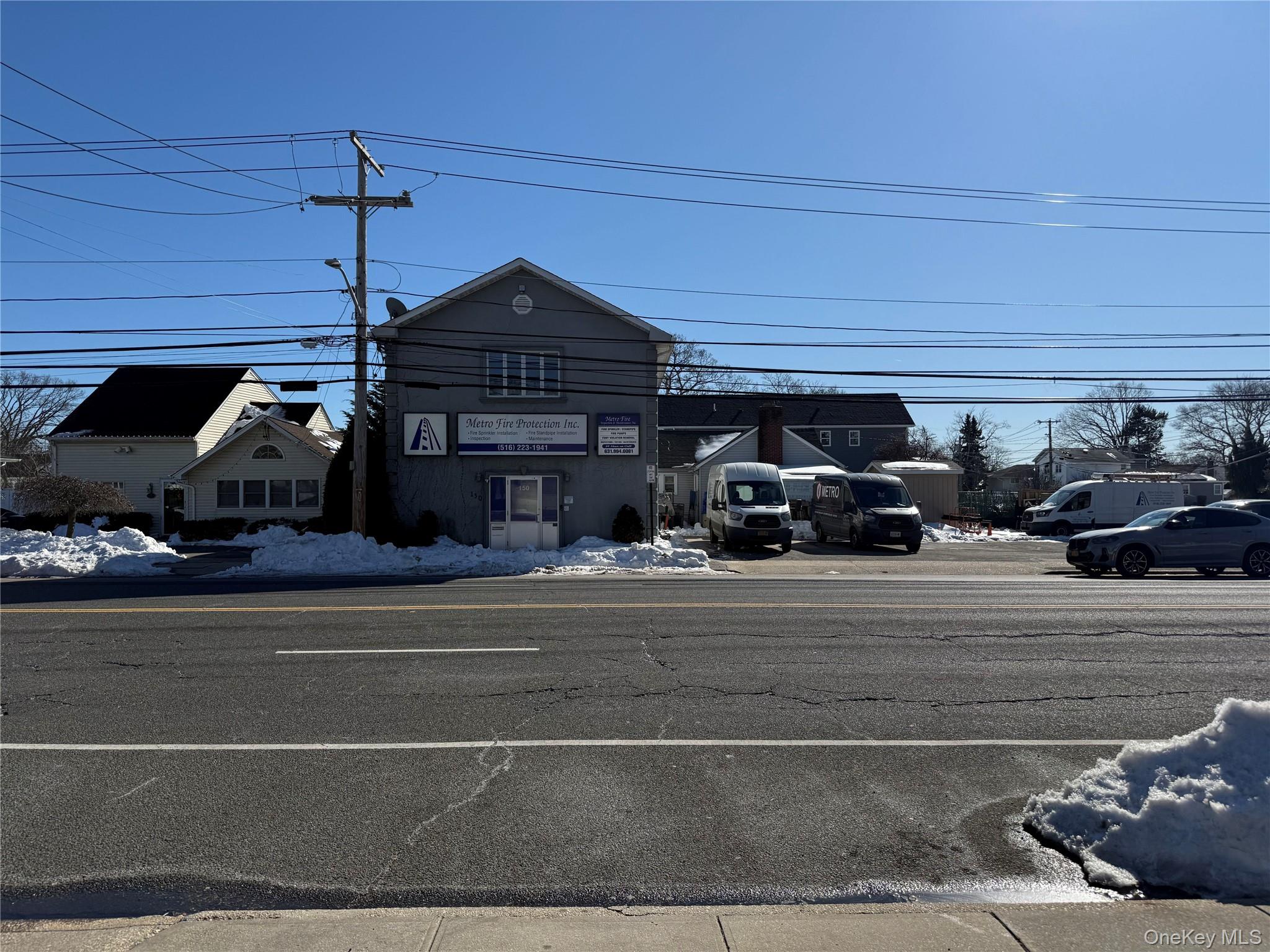 150 Jerusalem Avenue – For Sale photo 2
