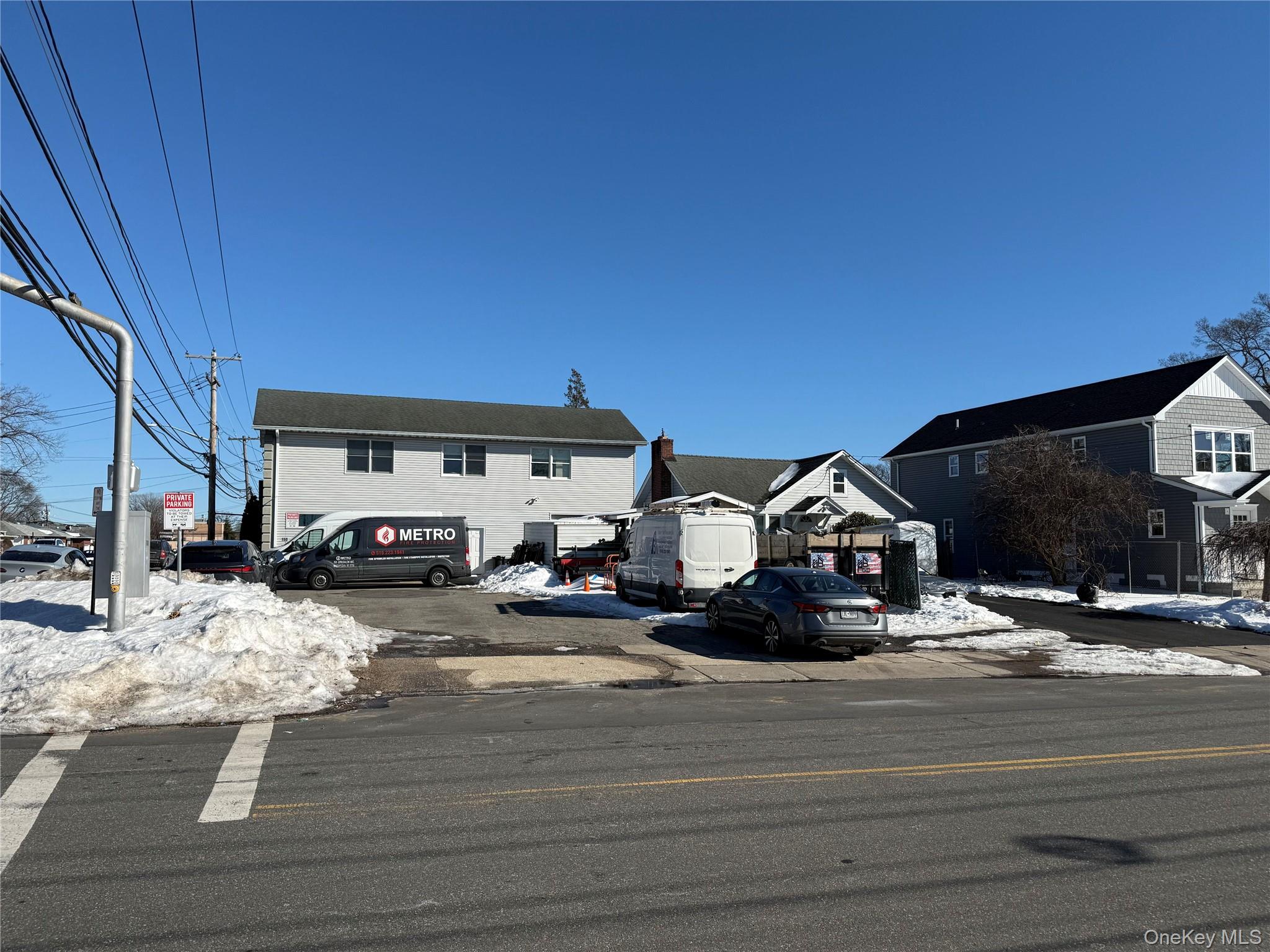 150 Jerusalem Avenue – For Sale photo 5