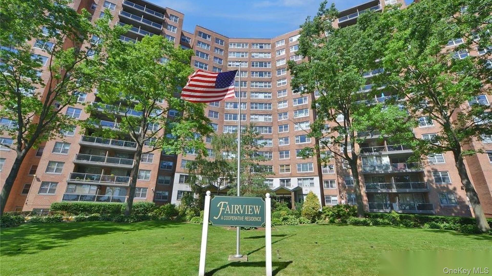 61-20 Grand Central Parkway, Unit C1102