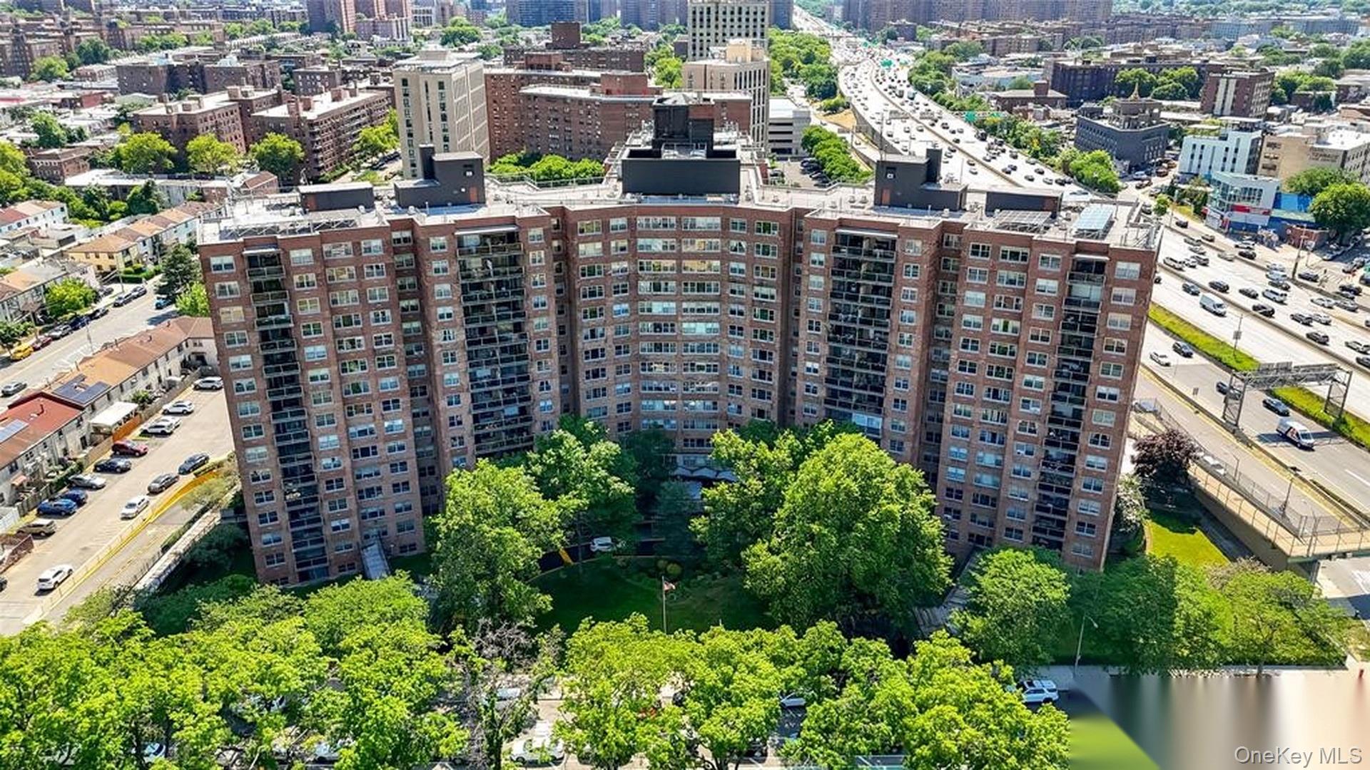 61-20 Grand Central Parkway, Unit C1102 photo 15