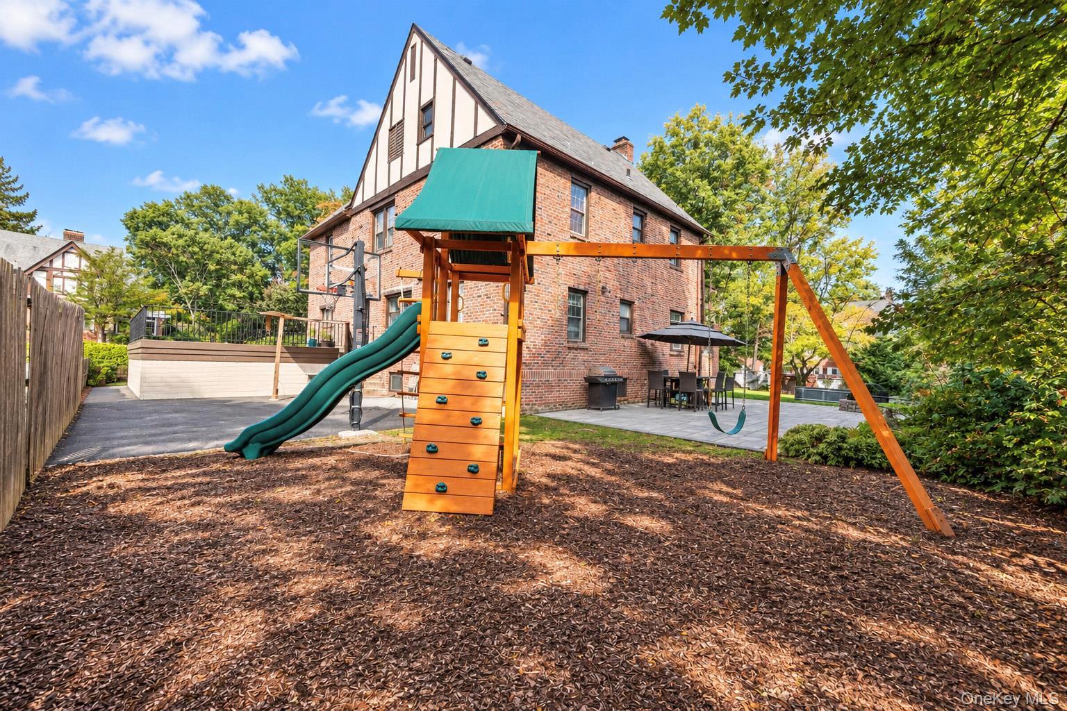 255 Pennsylvania Avenue – For Sale photo 11