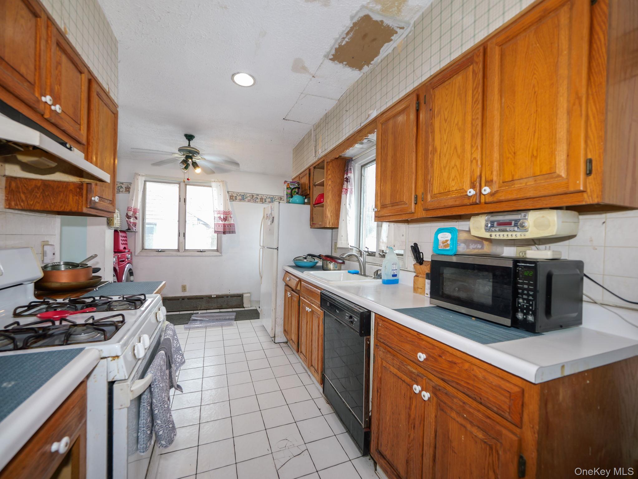 809 South Street – For Sale photo 23