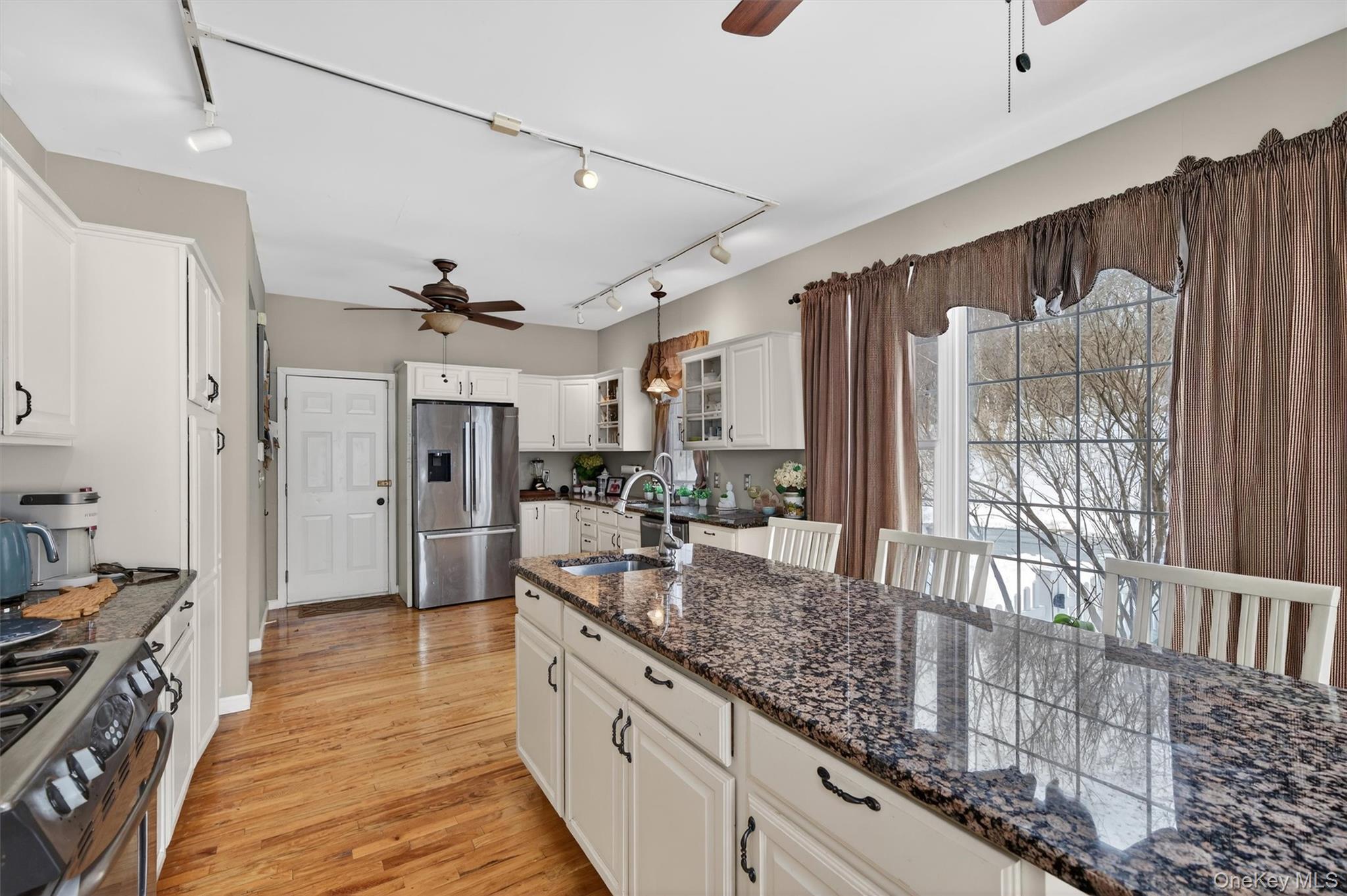 32 Woodstock Lane – For Sale photo 14