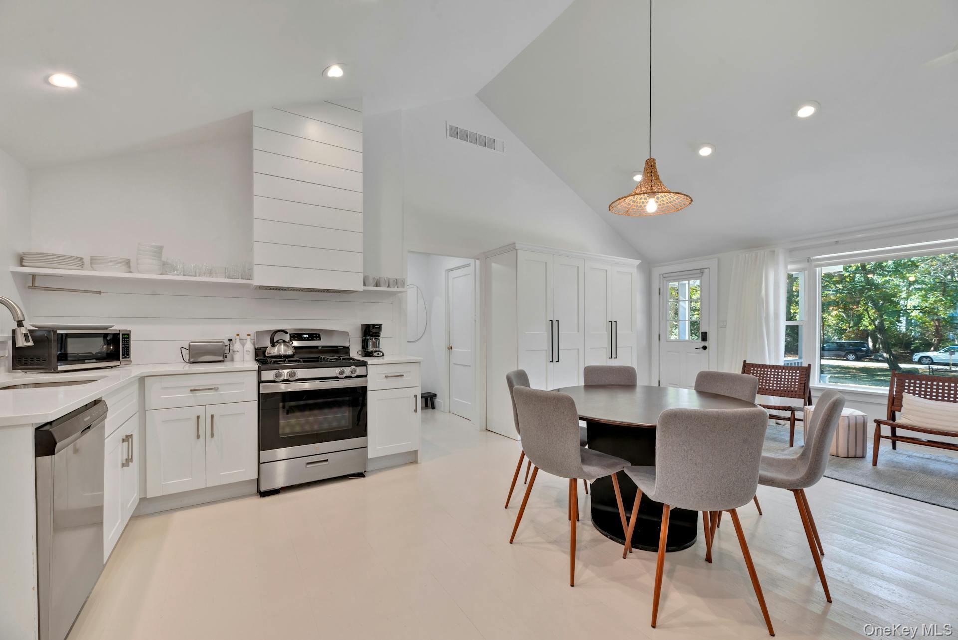 3670 Rocky Point Road – For Rent photo 5