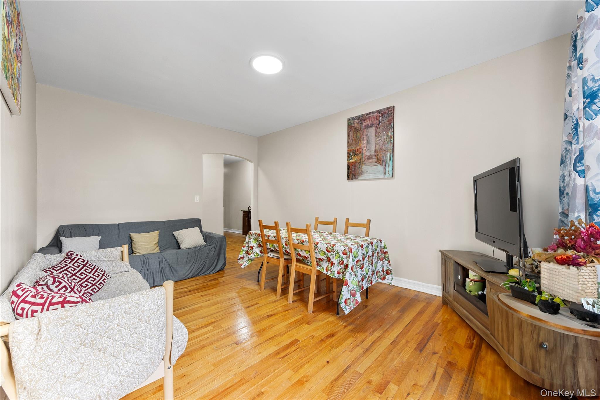 1670 Longfellow Avenue, Unit 3J photo 10