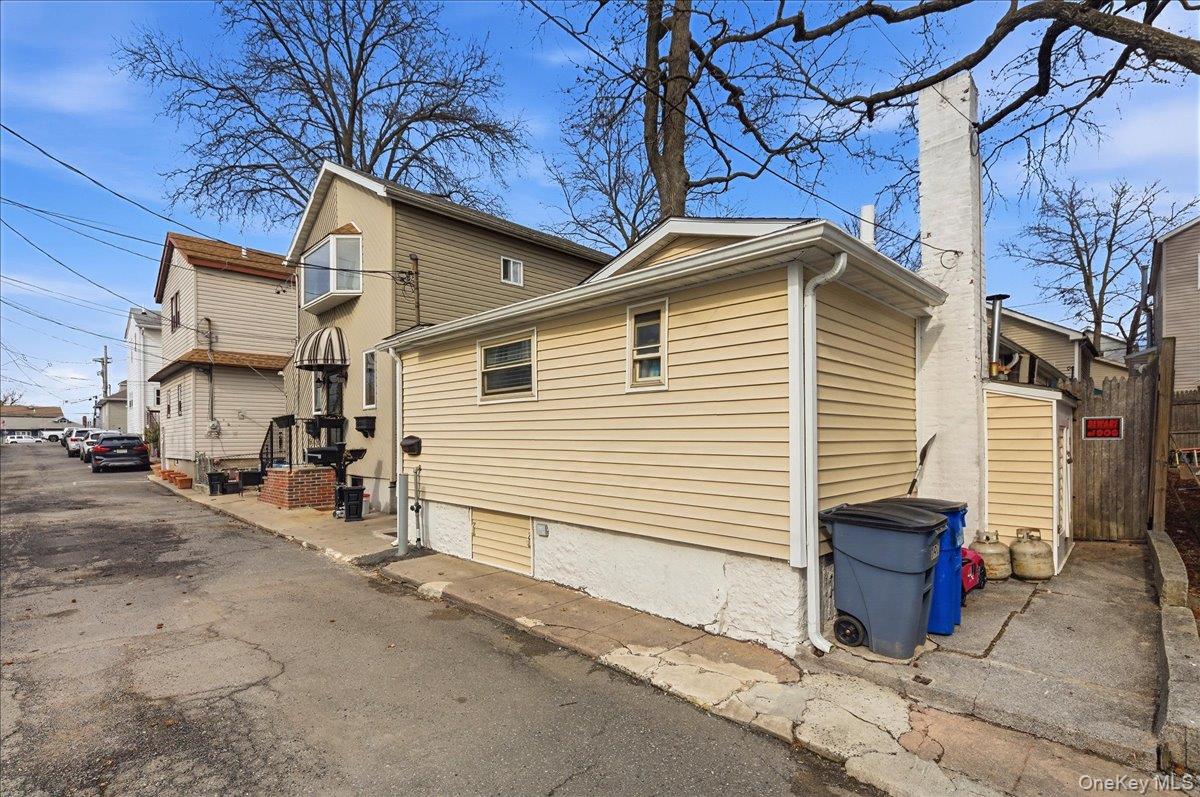 133B Edgewater Park, Unit 133B photo 3