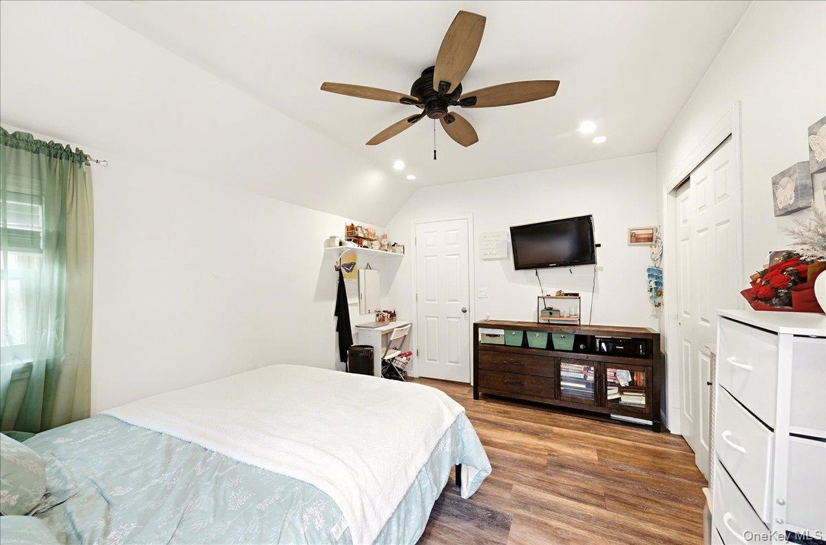 133B Edgewater Park, Unit 133B photo 17