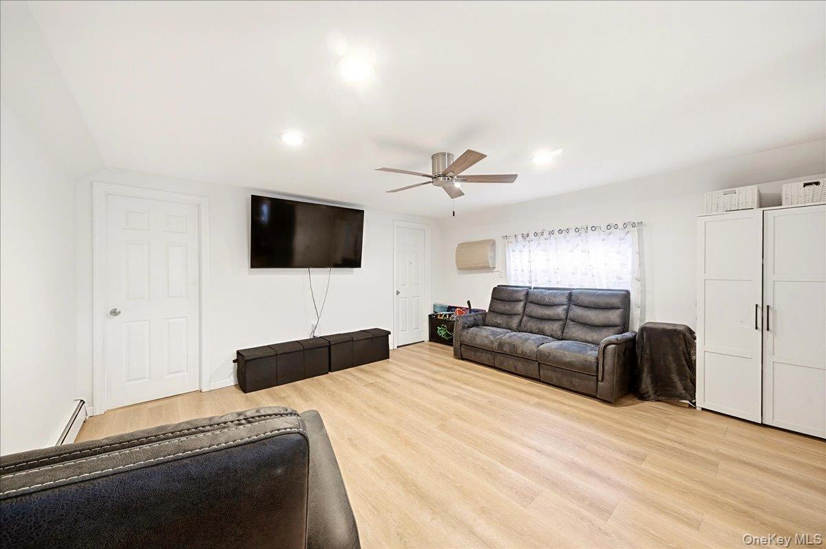 133B Edgewater Park, Unit 133B photo 5