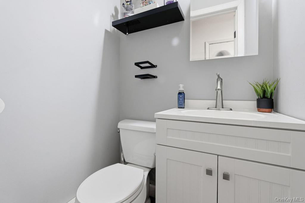 164-14 85th Street – For Sale photo 19