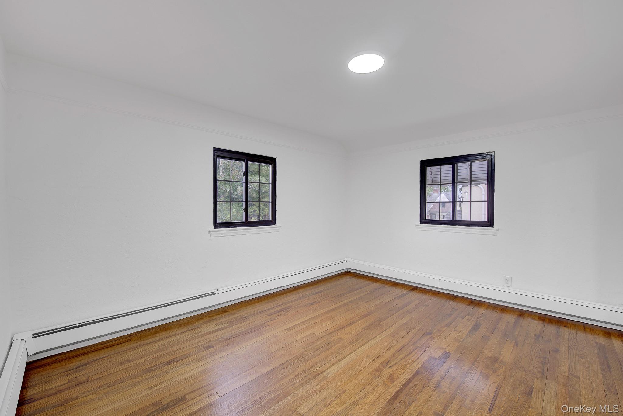 54 Surrey Lane – For Sale photo 24