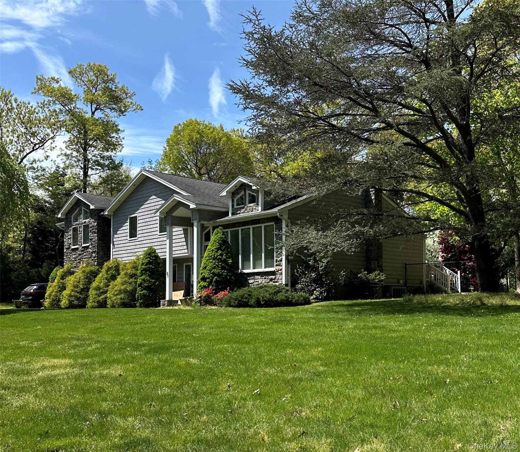 87 Soundview Drive – For Sale photo 4