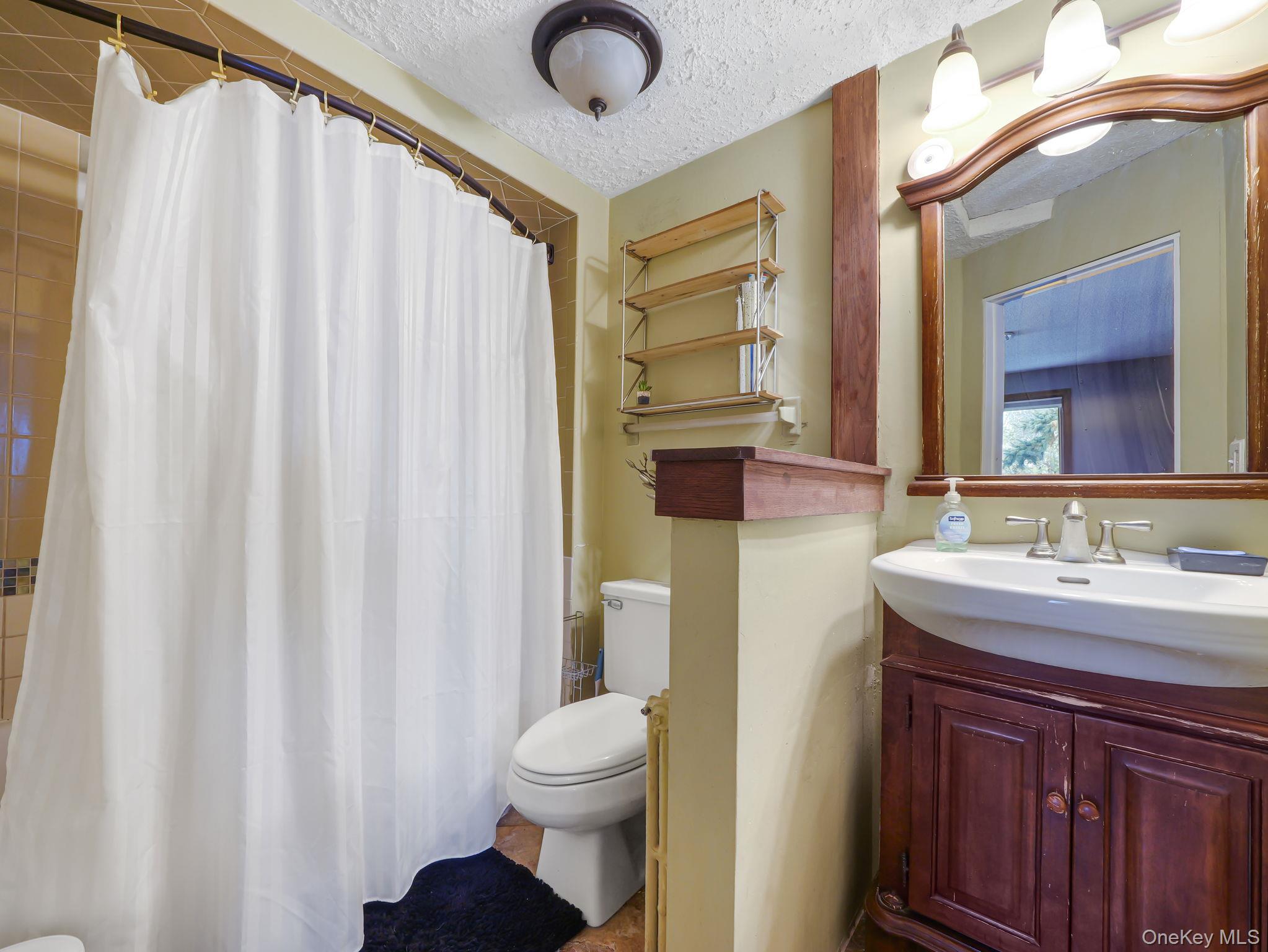 4 Lambros Drive – For Sale photo 21