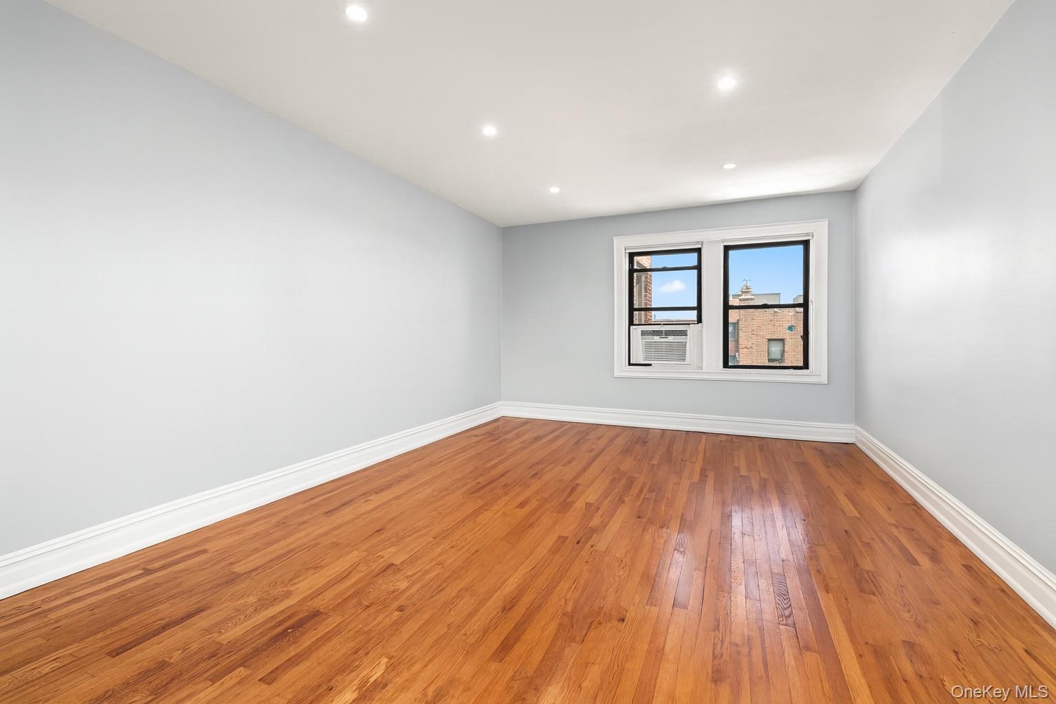 1 Franklin Avenue, Unit 6A photo 3