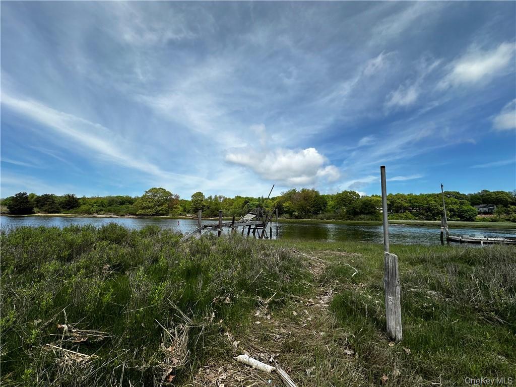 1775 Naugles Drive – For Sale photo 2