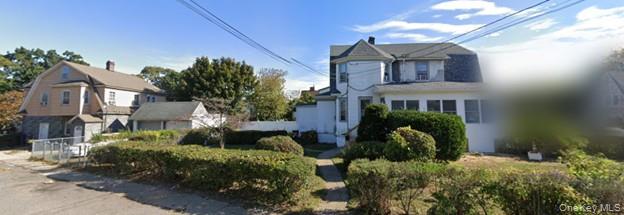 274 Lawrence Avenue – For Sale photo 6