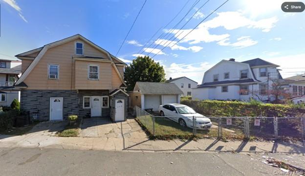 274 Lawrence Avenue – For Sale photo 5