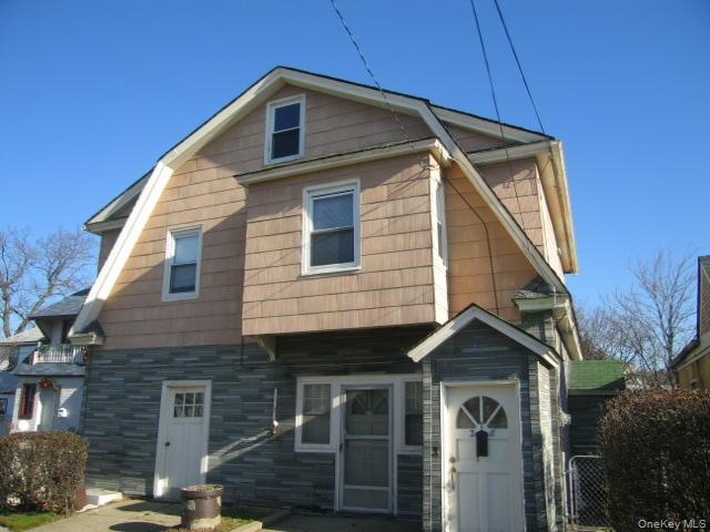 274 Lawrence Avenue – For Sale photo 9