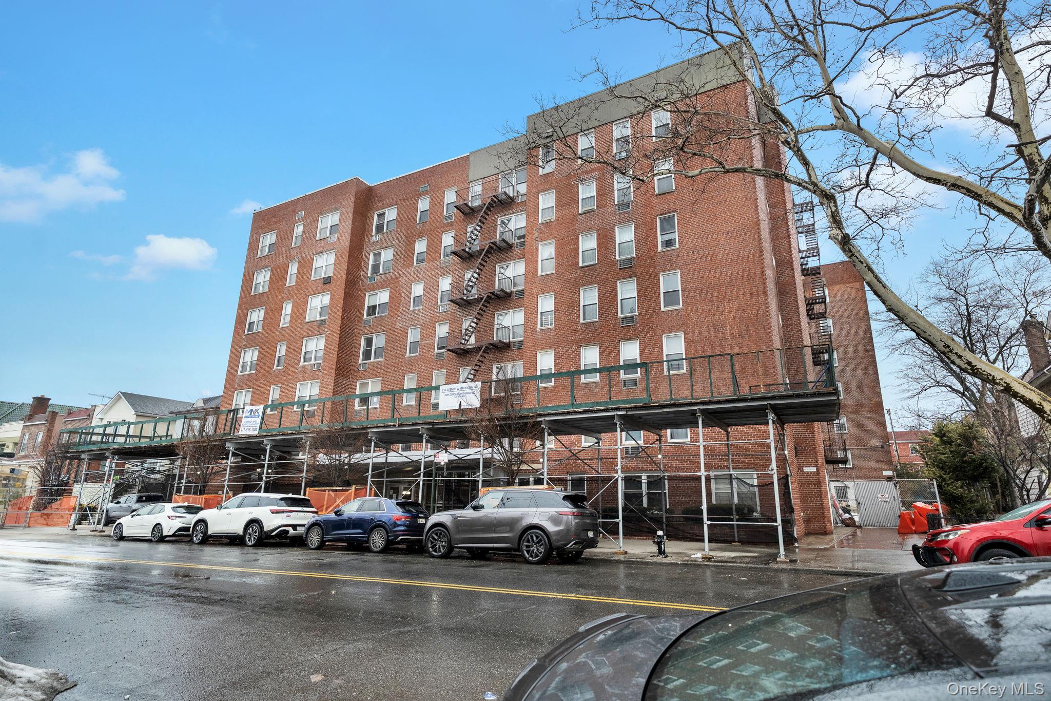735 Avenue W, Unit 6M