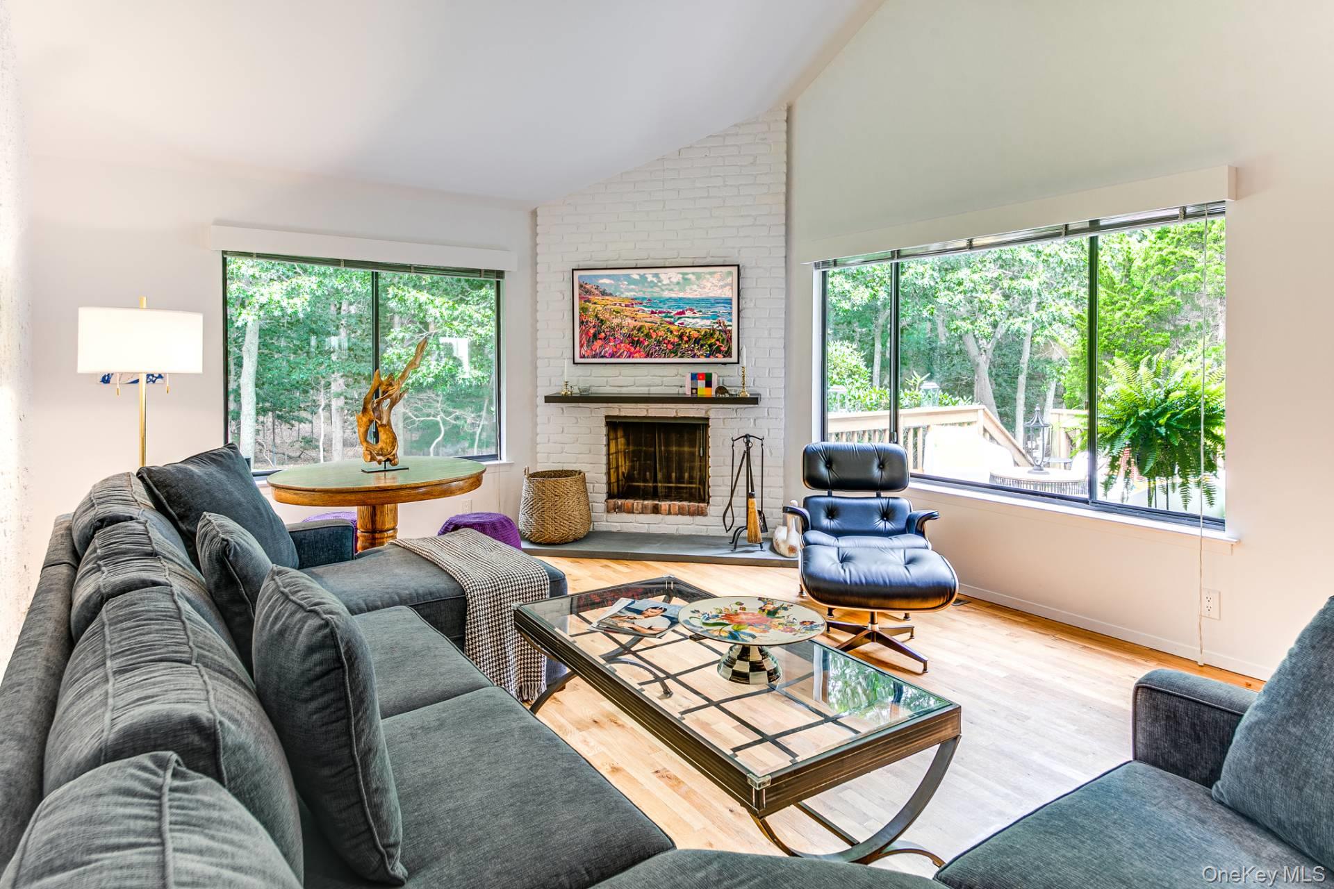 202 Treescape Drive, Unit 10B photo 2