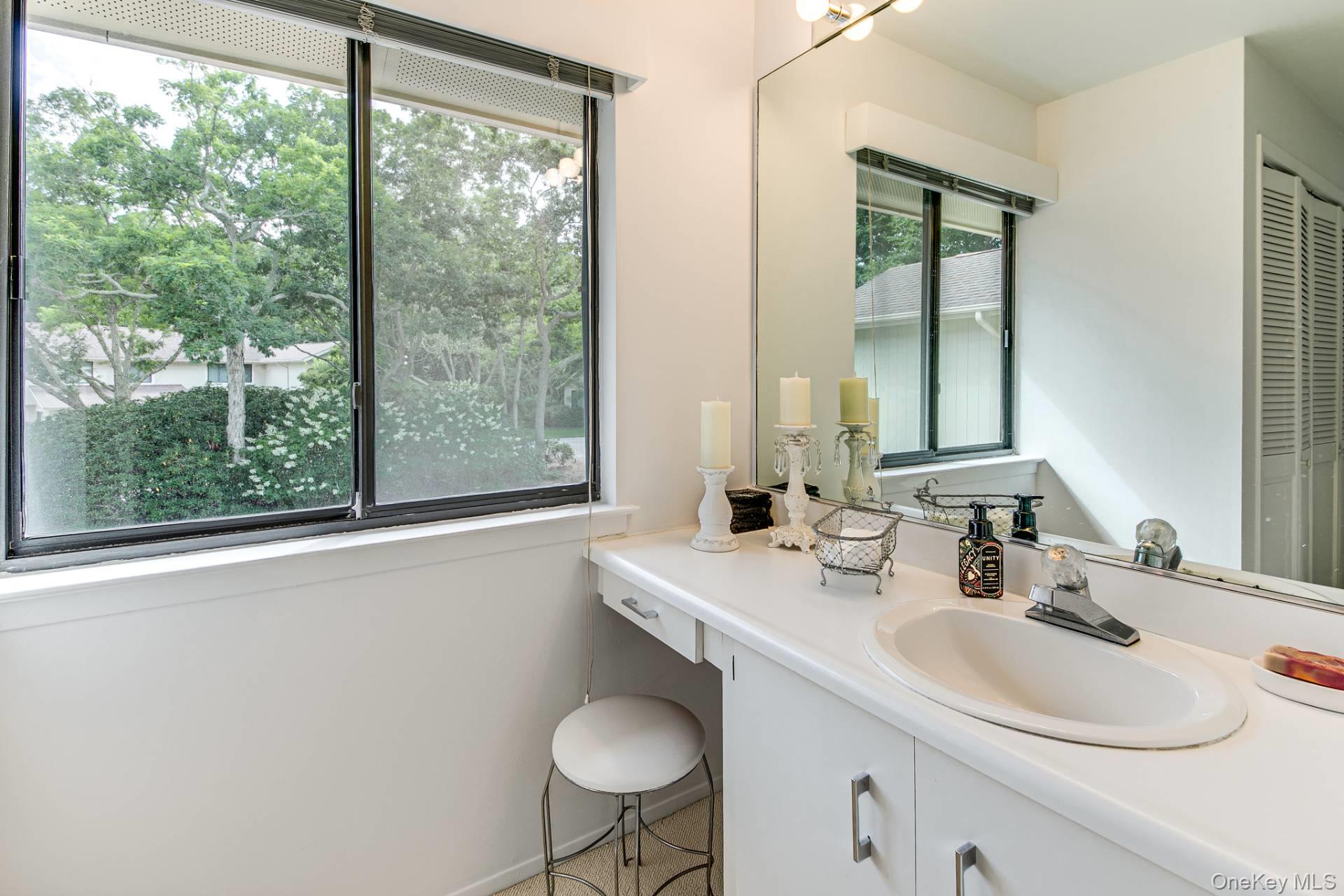 202 Treescape Drive, Unit 10B photo 15