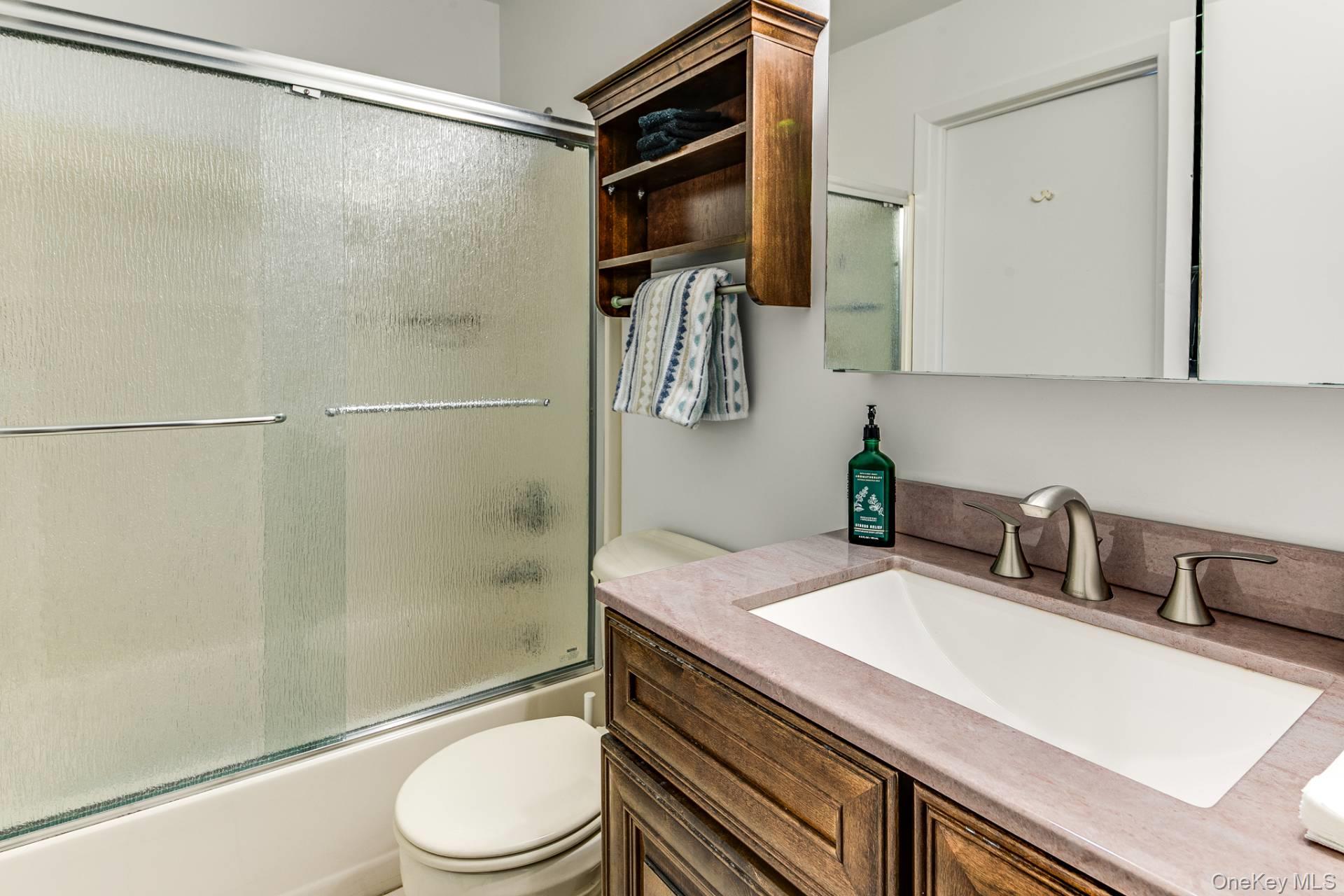 202 Treescape Drive, Unit 10B photo 14