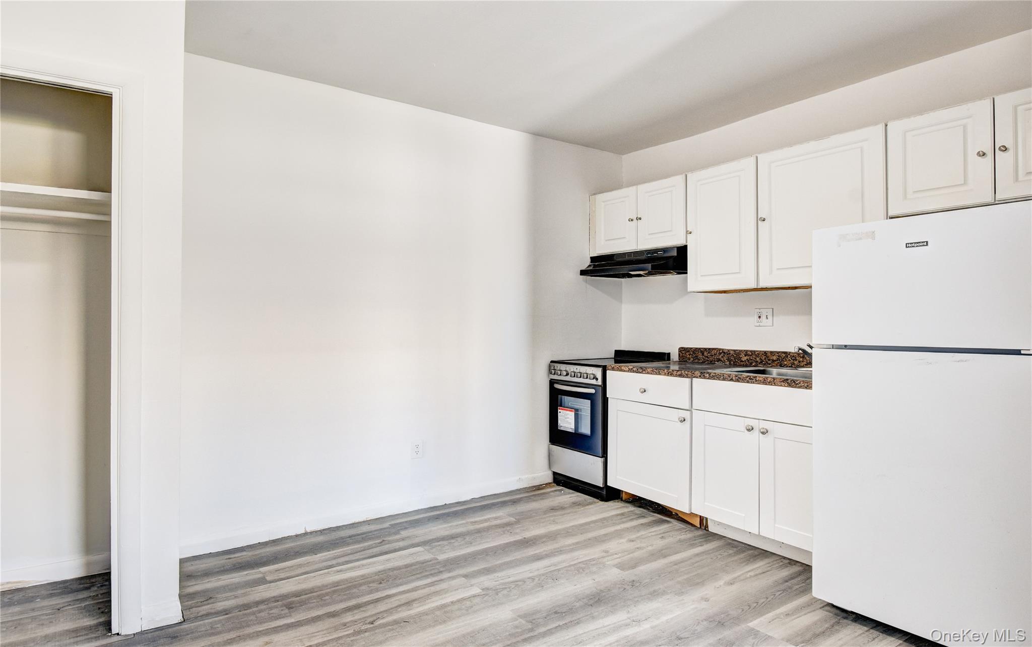 19 Gerald Drive, Unit B2 photo 4
