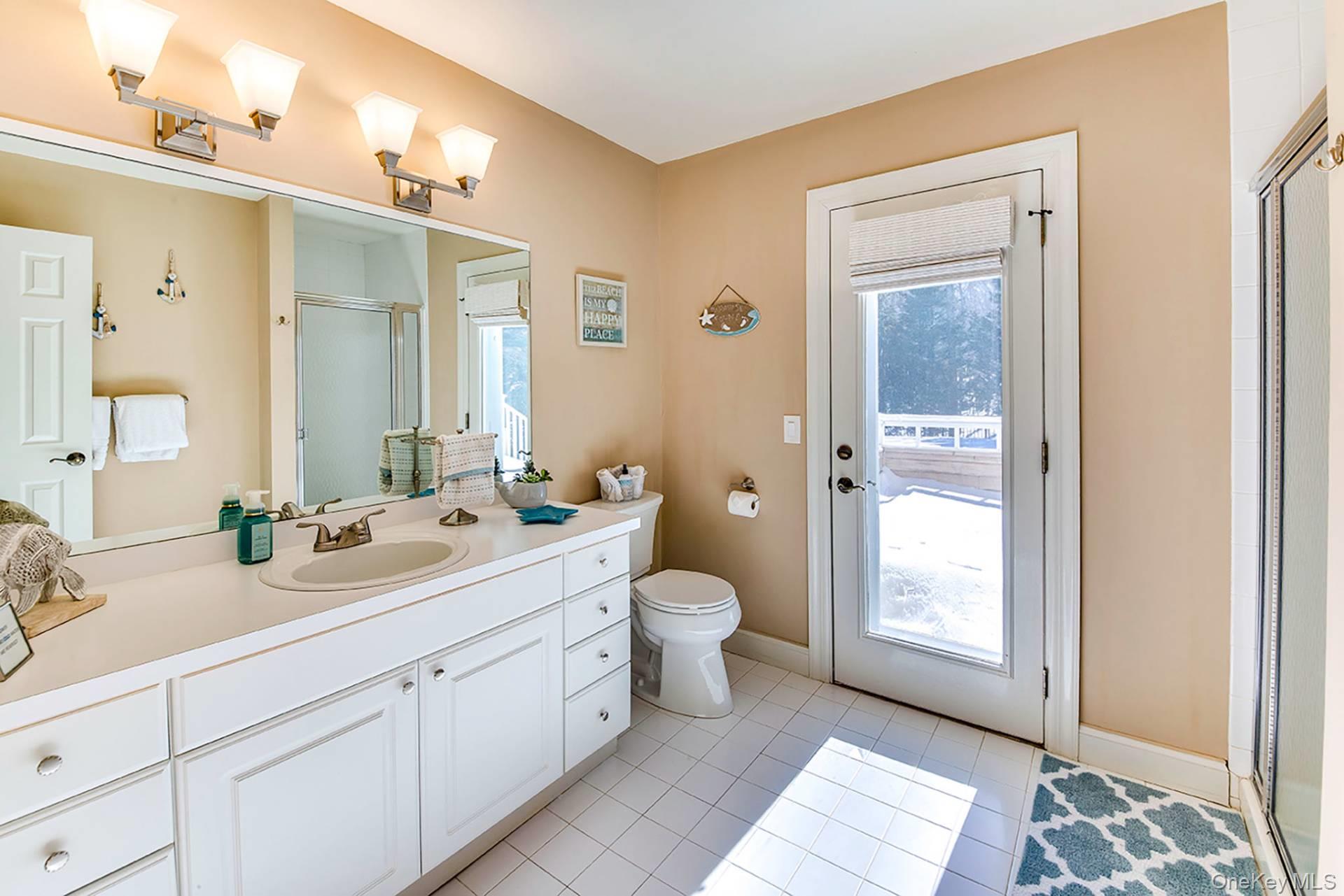 16 Woodege Circle – For Rent photo 16