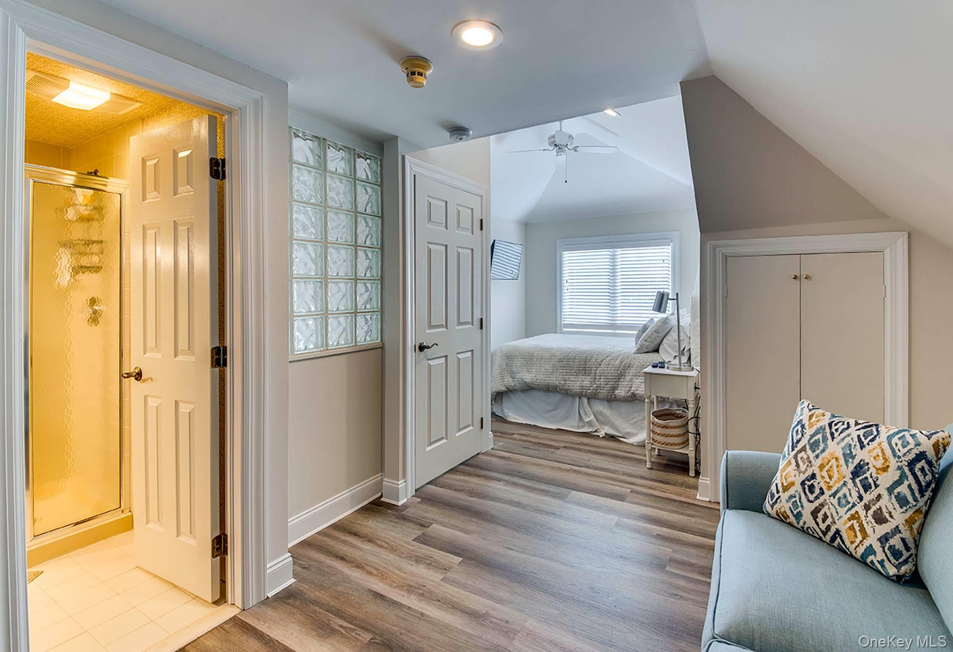 16 Woodege Circle – For Rent photo 17