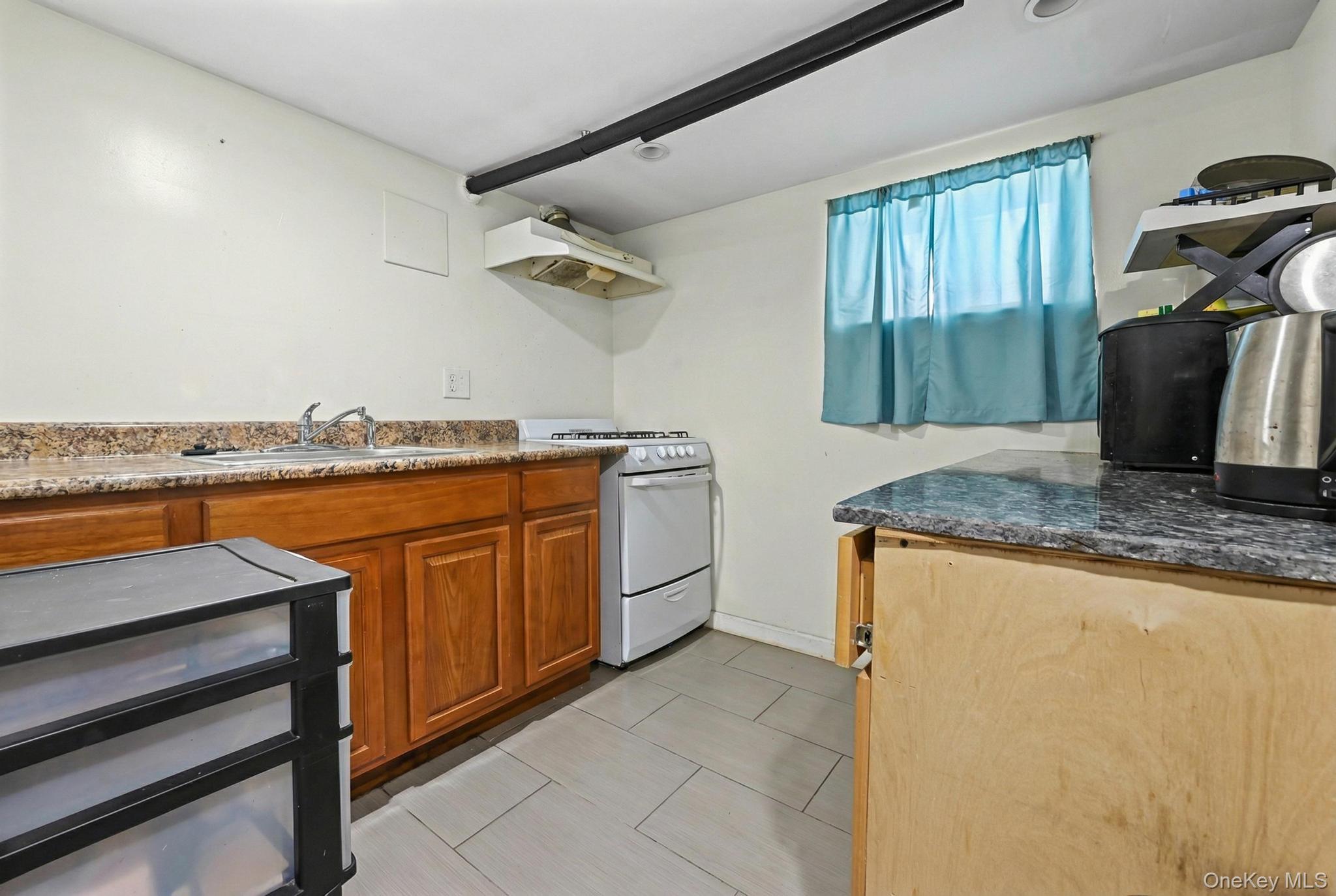 93-19 201st Street – For Sale photo 18