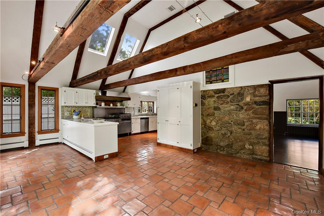 160 Long Ridge Road – For Sale photo 8