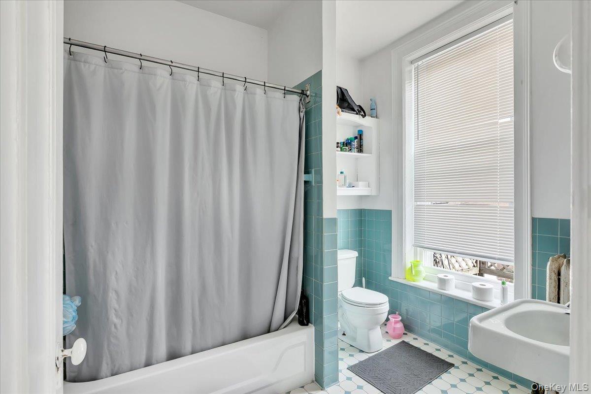 221 Lancaster Street – For Sale photo 34