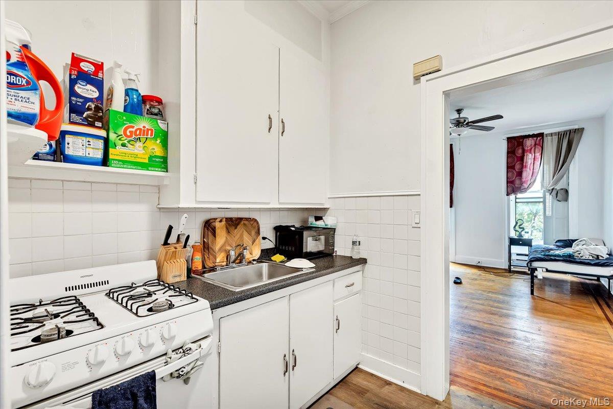 221 Lancaster Street – For Sale photo 35