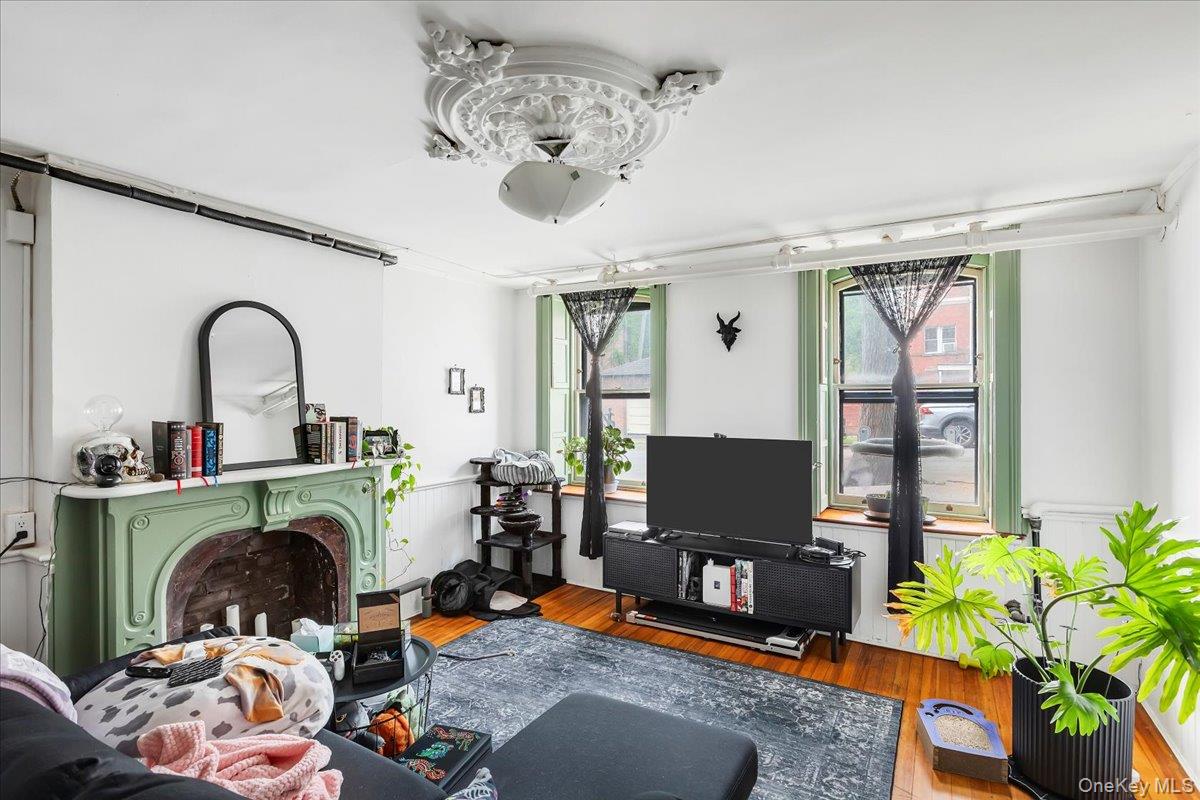 221 Lancaster Street – For Sale photo 3