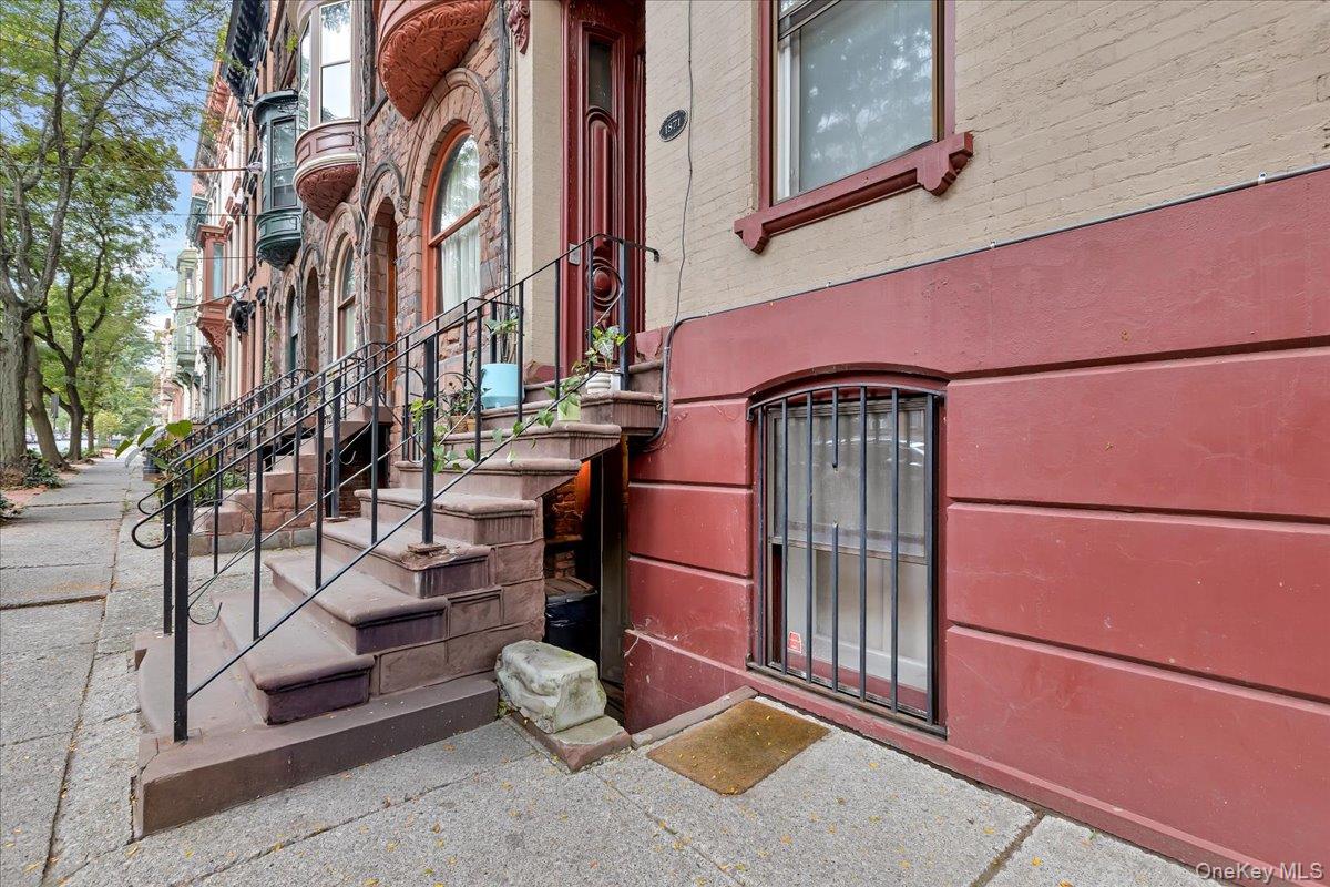 137 Lancaster Street – For Sale photo 5