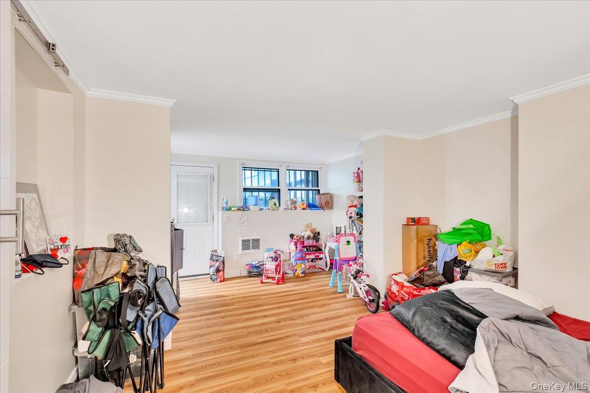 137 Lancaster Street – For Sale photo 37